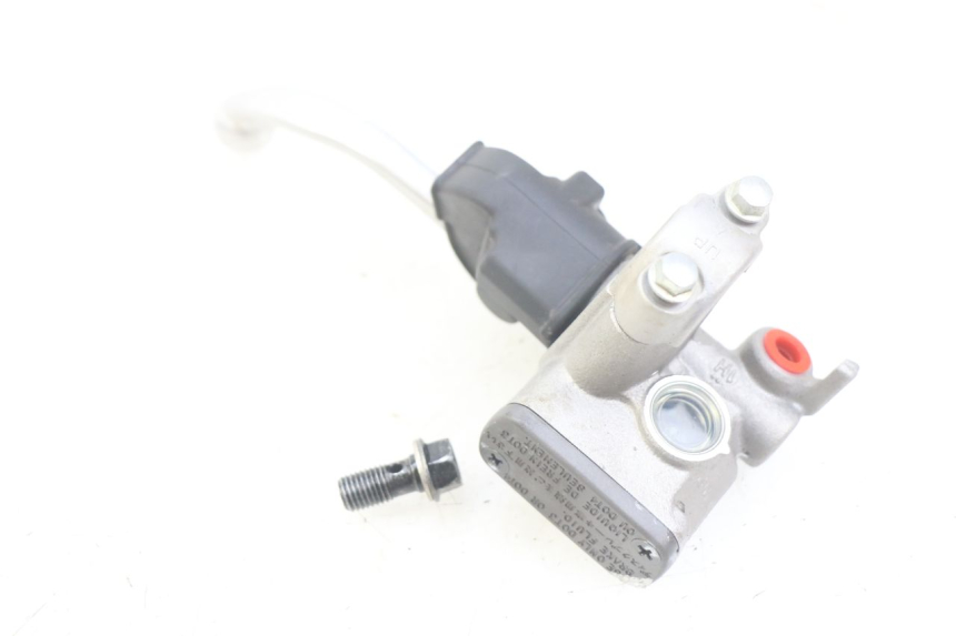 photo de Cilindro principale anteriore HONDA CRF CR-F 125 (2022 - 2023) - Dettaglio del componente