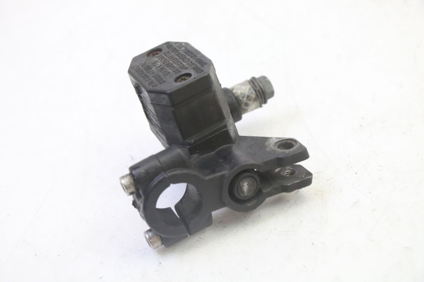 photo de MASTERCYLINDER ANTERIORE SYM CROX 4T 50 (2016 - 2023)