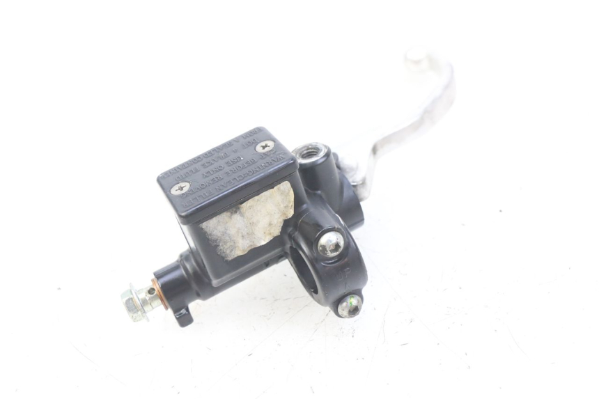 photo de MASTERCYLINDER ANTERIORE DERBI BOULEVARD 50 (2009 - 2006)