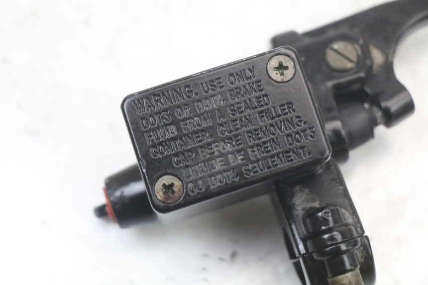 photo de MASTERCYLINDER ANTERIORE PEUGEOT E-VIVACITY 1 (2012 - 2018)