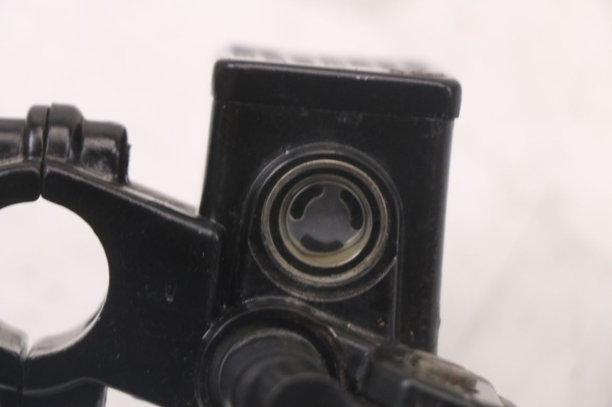 photo de MASTERCYLINDER ANTERIORE PEUGEOT E-VIVACITY 1 (2012 - 2018)