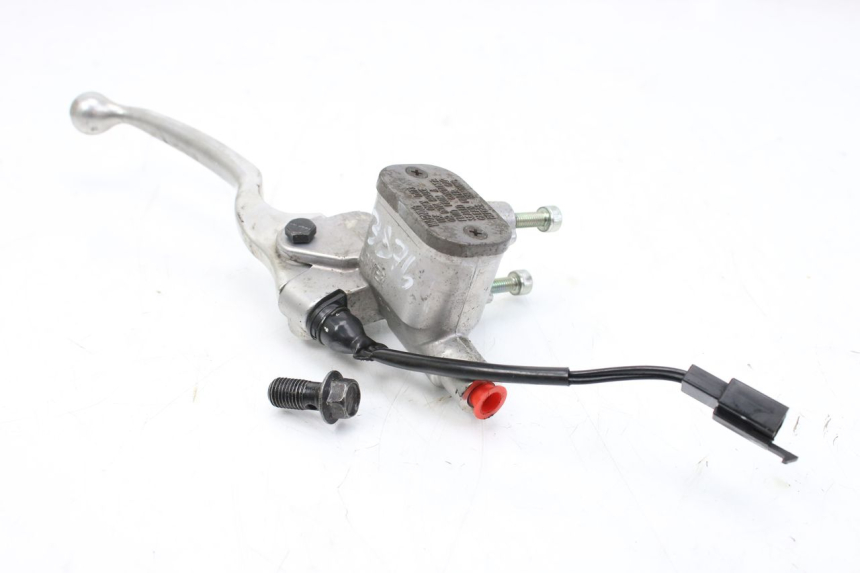 photo de MASTERCYLINDER ANTERIORE YAMAHA D'ELIGHT DELIGHT 115 (2013 - 2017)