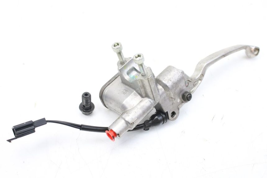 photo de MASTERCYLINDER ANTERIORE YAMAHA D'ELIGHT DELIGHT 115 (2013 - 2017)