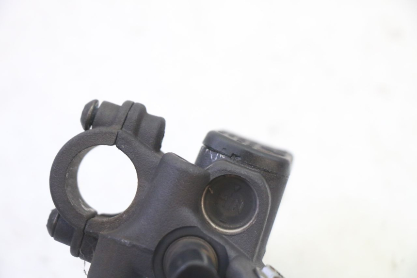 photo de MASTERCYLINDER ANTERIORE PEUGEOT ELYSTAR 50 (2002 - 2014)