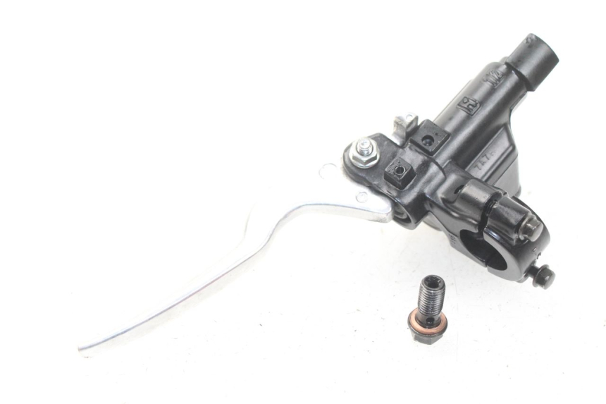 photo de MASTERCYLINDER ANTERIORE SYM FIDDLE 3 III 125 (2014 - 2020)