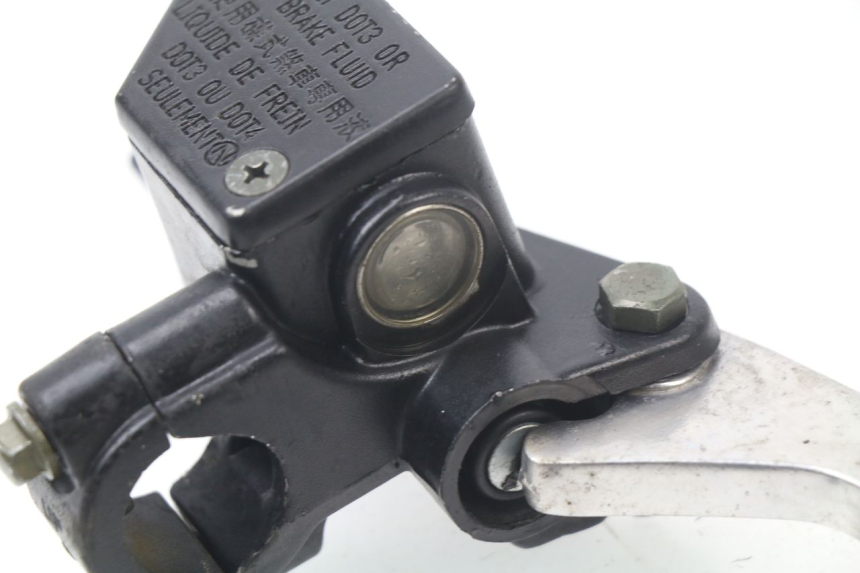 photo de MASTRO CILINDRO ANTERIORE SYM FIDDLE 125 (2008 - 2010)