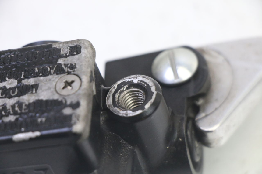 photo de MASTERCYLINDER ANTERIORE PIAGGIO FLY 2T 50 (2004 - 2017)