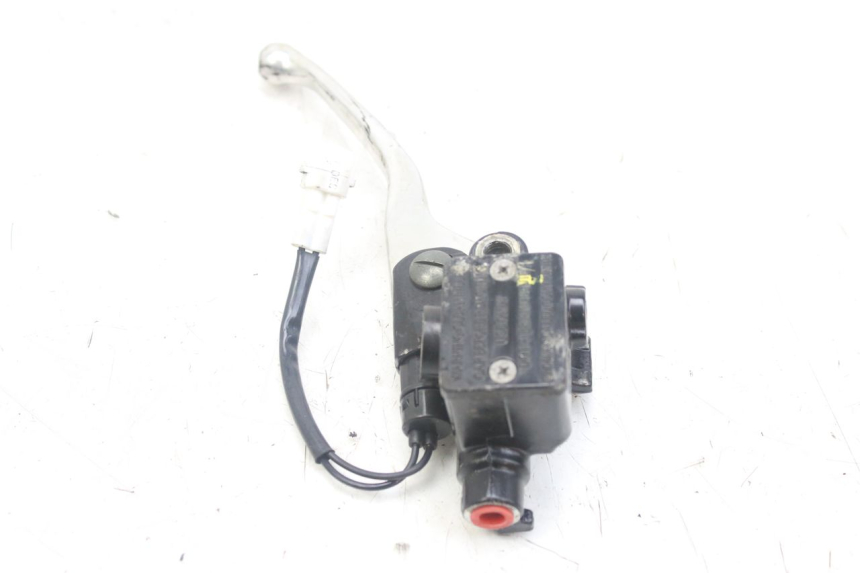 photo de MASTERCYLINDER ANTERIORE PIAGGIO FLY 4T 50 (2013 - 2017)