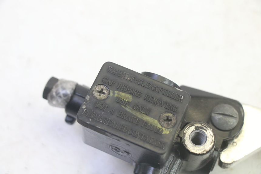 photo de MASTERCYLINDER ANTERIORE PIAGGIO FLY 4T 50 (2013 - 2017) - Dettaglio del componente
