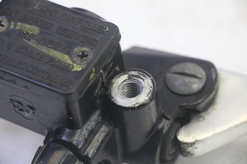 photo de MASTERCYLINDER ANTERIORE PIAGGIO FLY 4T 50 (2013 - 2017) - Zoom sullo stato d'uso