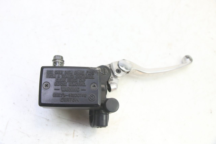 photo de POMPA FRENO ANTERIORE YAMAHA FZ6 FAZER S2 600 (2007 - 2011)