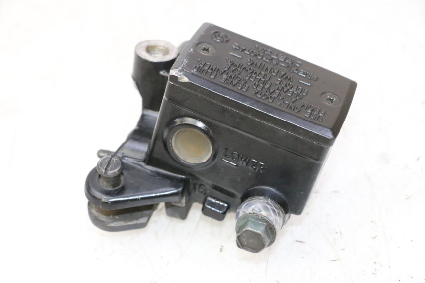 photo de POMPA FRENO ANTERIORE YAMAHA FZ6 N FAZER 600 (2004 - 2006)