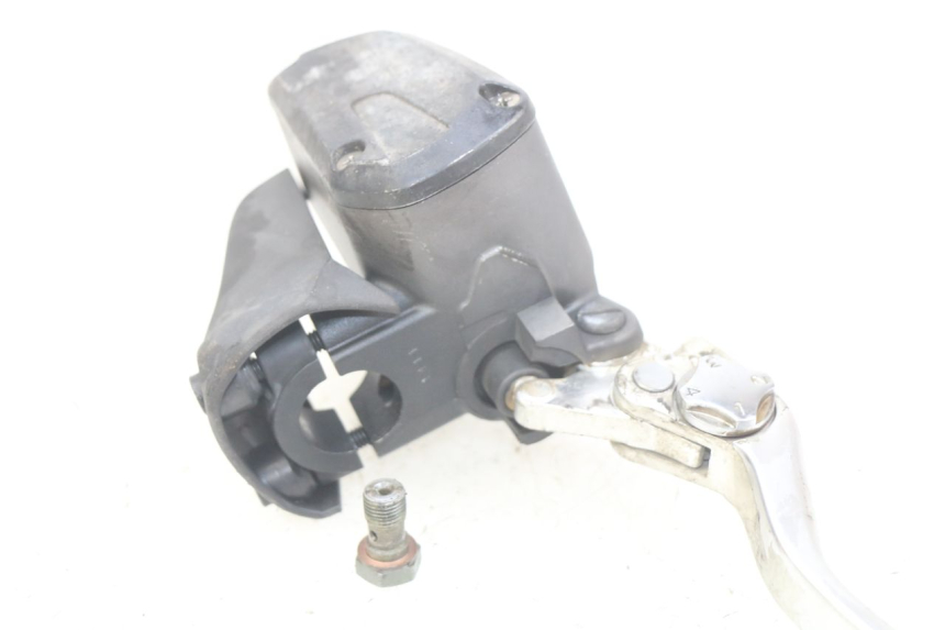 photo de MASTERCYLINDER ANTERIORE GILERA GP 800 (2007 - 2013)