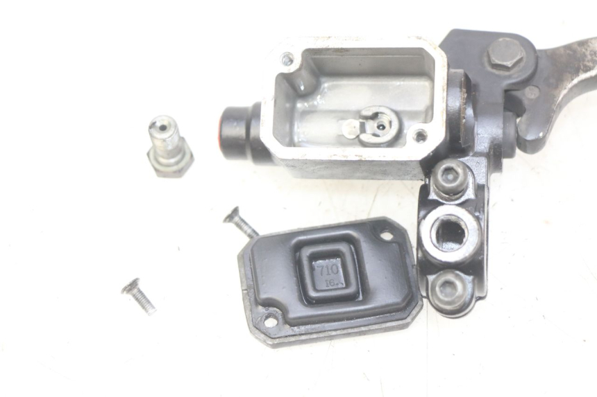 photo de MASTERCYLINDER ANTERIORE GILERA NEXUS 125 (2007 - 2009)