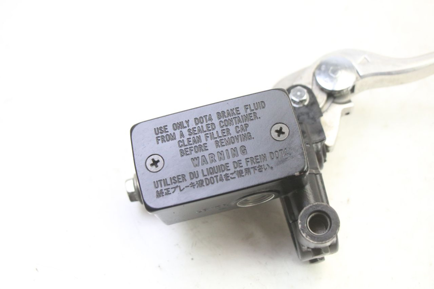 photo de POMPA FRENO ANTERIORE SUZUKI GSR 750 (2011 - 2017)