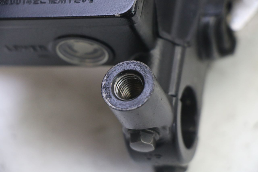 photo de POMPA FRENO ANTERIORE SUZUKI GSR 750 (2011 - 2017)