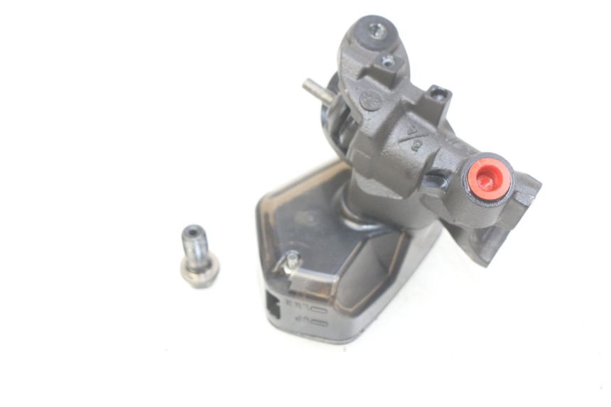 photo de MASTERCYLINDER ANTERIORE HONDA CB R 1000 (2018 - 2023)