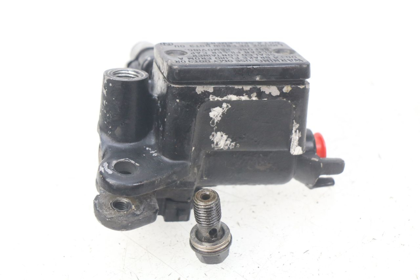 photo de CILINDRO PRINCIPALE ANTERIORE HONDA CBR R 125 (2003 - 2006)