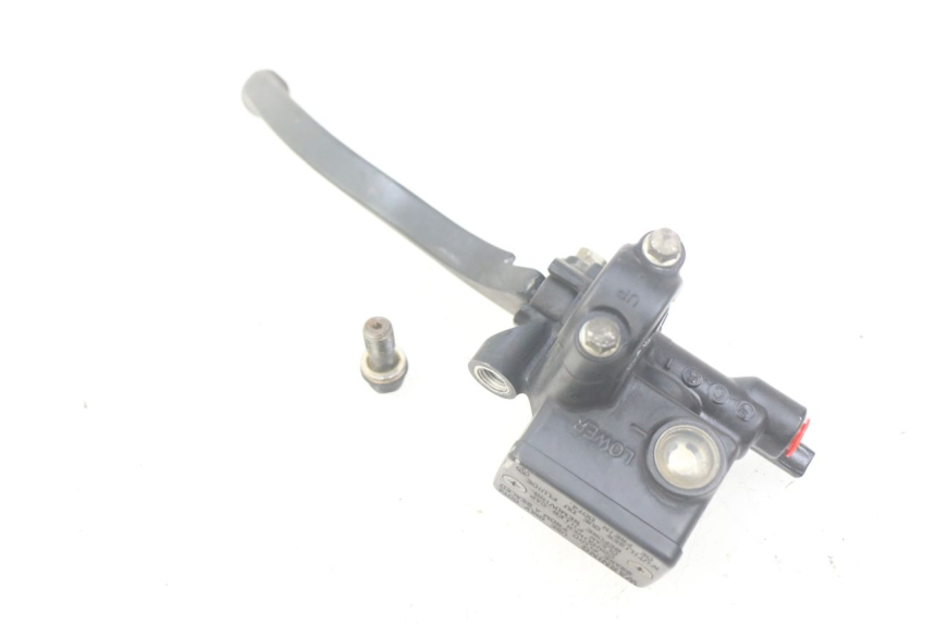 photo de MASTERCYLINDER ANTERIORE HONDA FES PANTHEON 125 (2003 - 2007)