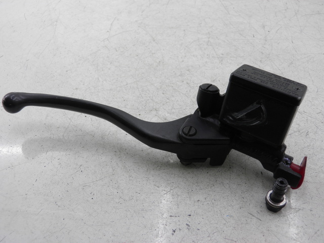 photo de CILINDRO PRINCIPALE ANTERIORE HONDA FES S-WING SWING 125 (2007 - 2015)