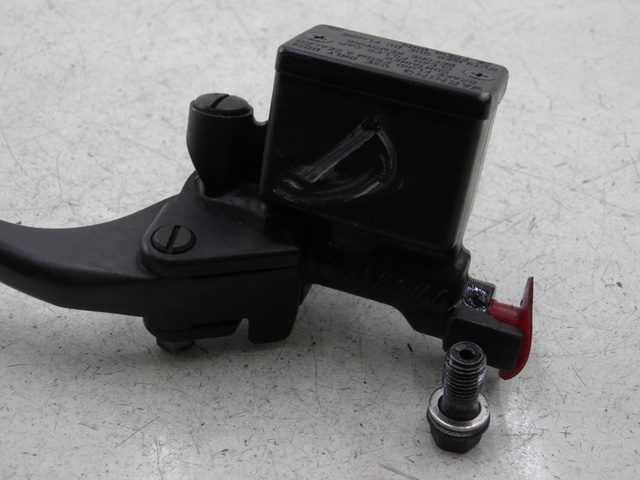 photo de CILINDRO PRINCIPALE ANTERIORE HONDA FES S-WING SWING 125 (2007 - 2015)