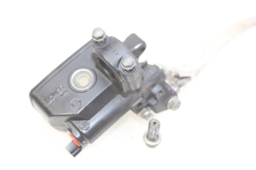 photo de MASTERCYLINDER ANTERIORE HONDA FJS SILVERWING SILVER WING 400 (2009 - 2016)