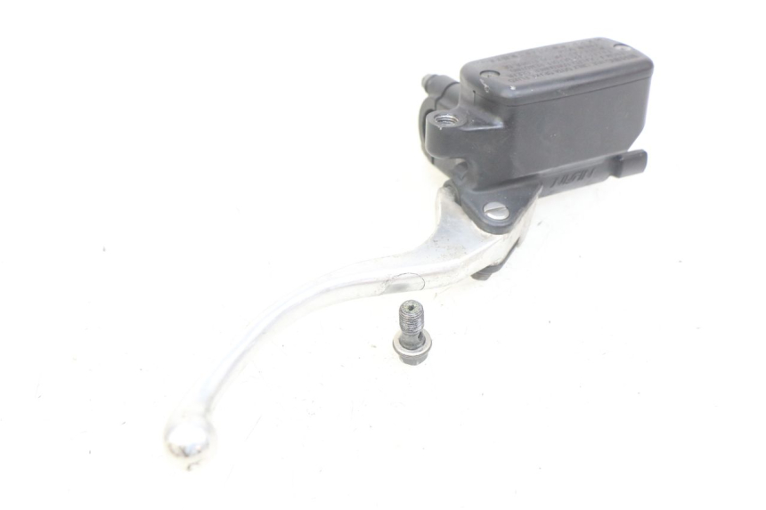 photo de MASTERCYLINDER ANTERIORE HONDA FJS SILVERWING SILVER WING 400 (2009 - 2016)