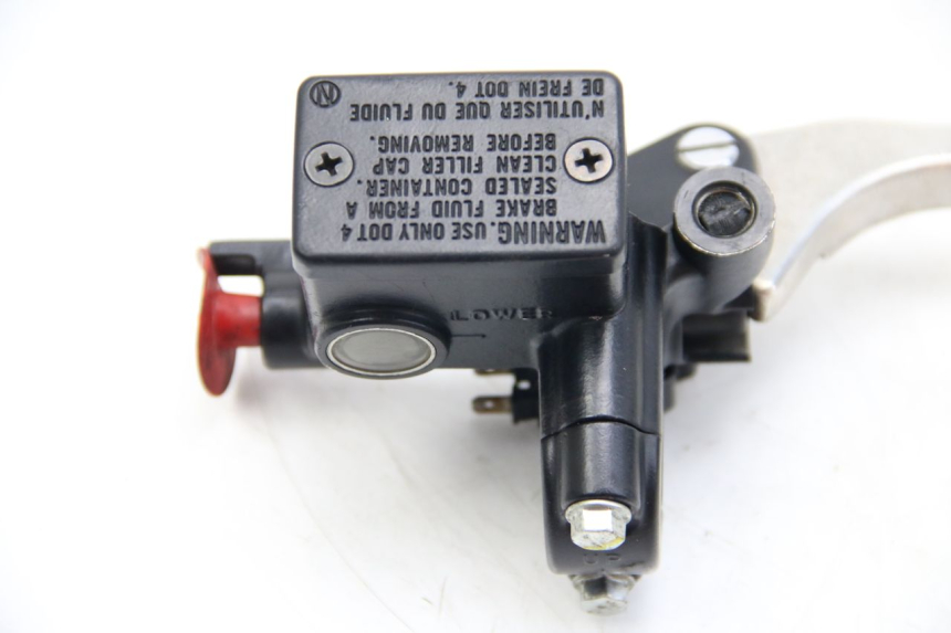 photo de MASTERCYLINDER ANTERIORE HONDA FORZA 125 (2015 - 2016)