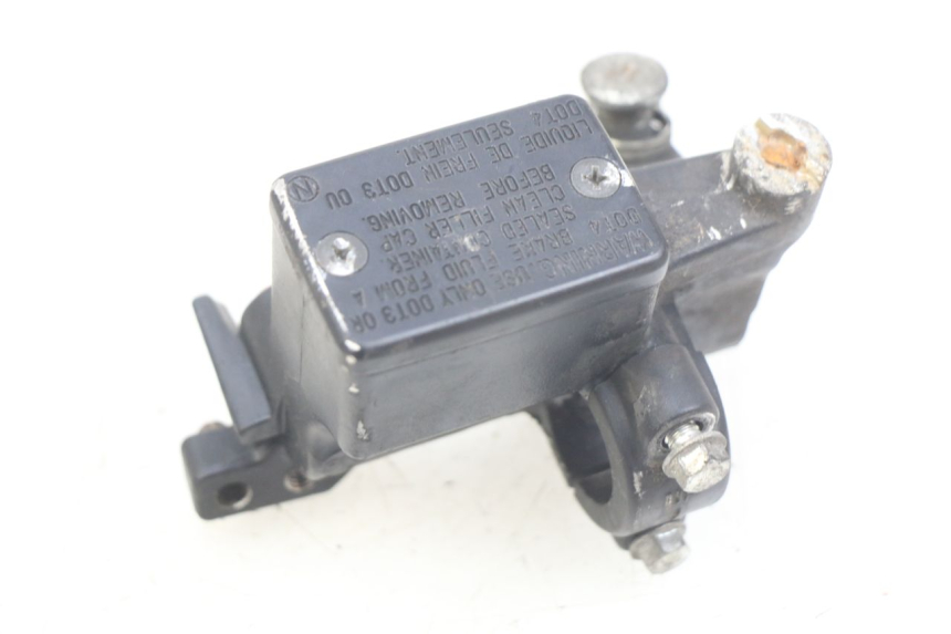 photo de MASTERCYLINDER ANTERIORE HONDA NHX LEAD 110 (2008 - 2010)