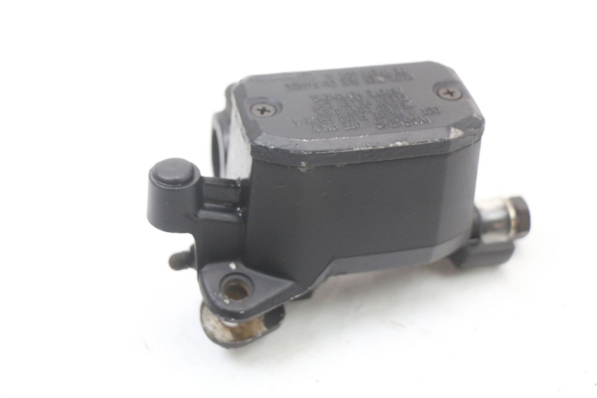 photo de MASTERCYLINDER ANTERIORE HONDA NTV DEAUVILLE 650 (1998 - 2001)