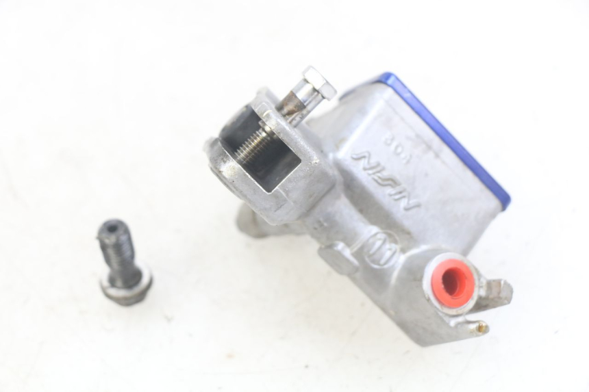 photo de MASTERCYLINDER ANTERIORE KAWASAKI KX 85 (2001 - 2013)