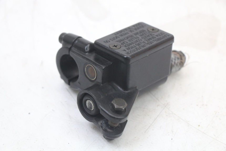 photo de MASTERCYLINDER ANTERIORE PEUGEOT KISBEE 2T 50 (2010 - 2017)