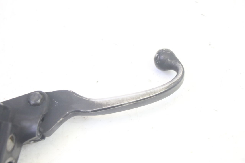 photo de MASTERCYLINDER ANTERIORE PEUGEOT KISBEE 4T 50 (2018 - 2022) - Zoom sullo stato d'uso