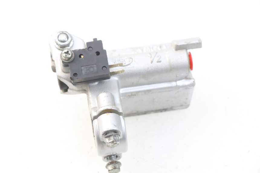 photo de MASTERCYLINDER ANTERIORE KYMCO AGILITY 4T 50 (2005 - 2018)