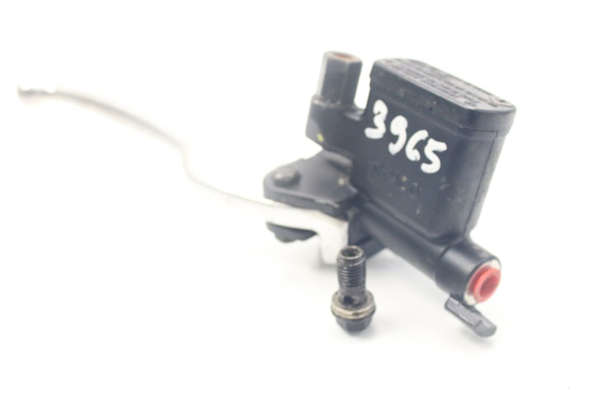 photo de MASTERCYLINDER ANTERIORE KYMCO PEOPLE 250 (2004 - 2008)