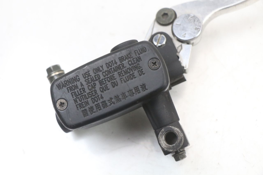 photo de CILINDRO PRINCIPALE ANTERIORE KYMCO XCITING 250 (2006 - 2009)