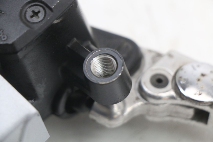 photo de POMPA FRENO ANTERIORE MOTO GUZZI NORGE 8V GT 1200 (2011 - 2016)