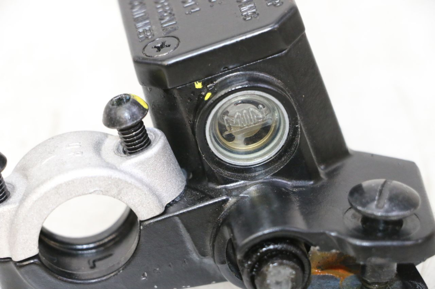 photo de POMPA FRENO ANTERIORE PIAGGIO MP3 HPE 310 (2024 - 2025)