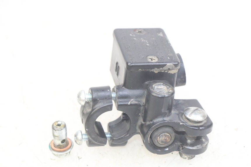 photo de MASTERCYLINDER ANTERIORE PIAGGIO NEW TYPHOON 50 (2010 - 2017)