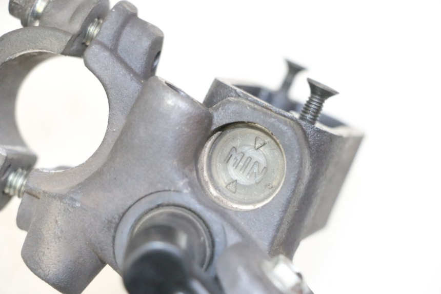 photo de MASTERCYLINDER ANTERIORE PEUGEOT ELYSTAR 50 (2002 - 2014)