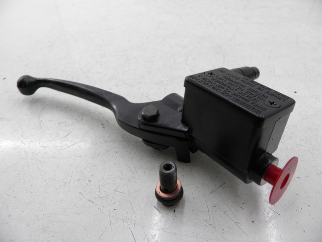 photo de MASTERCYLINDER ANTERIORE PEUGEOT KISBEE 4T 50 (2010 - 2017)