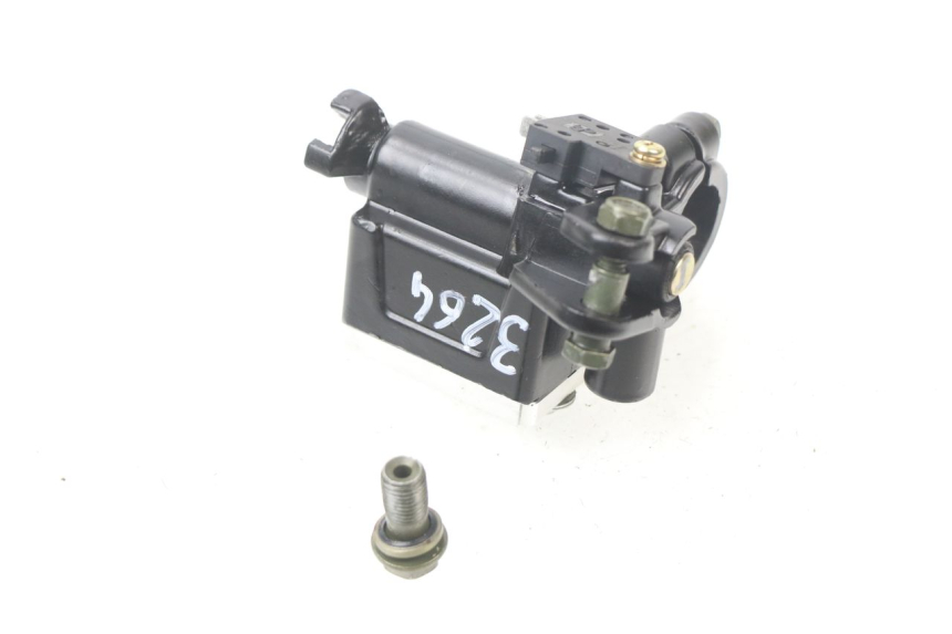 photo de MASTERCYLINDER ANTERIORE PEUGEOT LUDIX 50 (2008 - 2017)