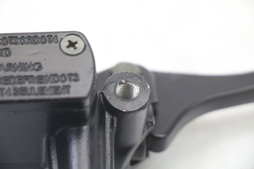 photo de Cilindro principale anteriore PEUGEOT TREKKER TKR 50 (2005 - 2014)
