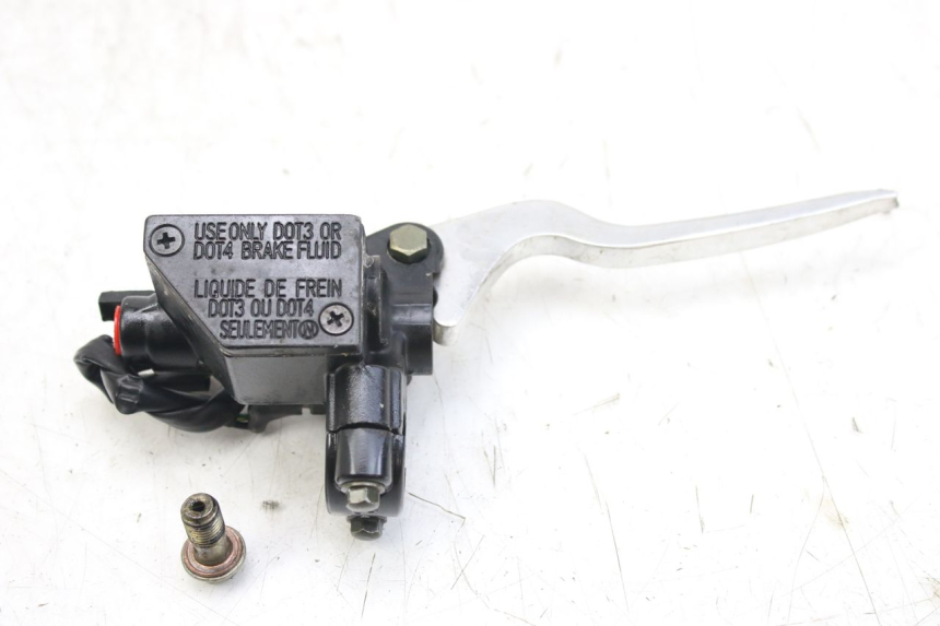 photo de MASTERCYLINDER ANTERIORE PEUGEOT TWEET 4T 50 (2010 - 2014)