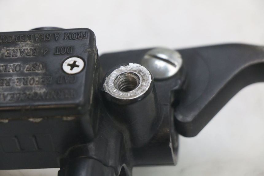 photo de MASTERCYLINDER ANTERIORE PIAGGIO NEW TYPHOON 50 (2010 - 2017)