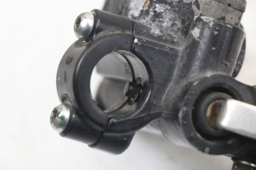 photo de MASTERCYLINDER ANTERIORE PIAGGIO TYPHOON 50 (2000 - 2009)