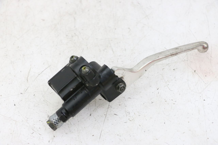 photo de MASTERCYLINDER ANTERIORE PIAGGIO VESPA S 2T 50 (2007 - 2014)