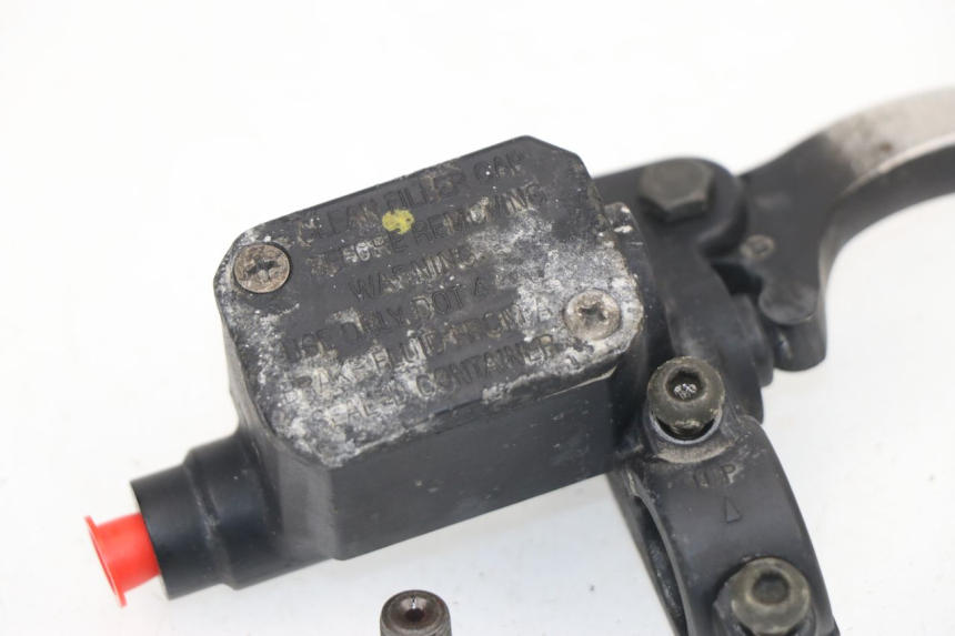 photo de MASTERCYLINDER ANTERIORE PIAGGIO X9 EVOLUTION 125 (2003 - 2007)