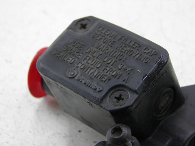 photo de MASTERCYLINDER ANTERIORE PIAGGIO X9 EVOLUTION 125 (2003 - 2007)