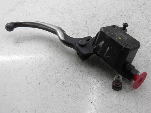 photo de MASTERCYLINDER ANTERIORE PIAGGIO X9 EVOLUTION 125 (2003 - 2007)